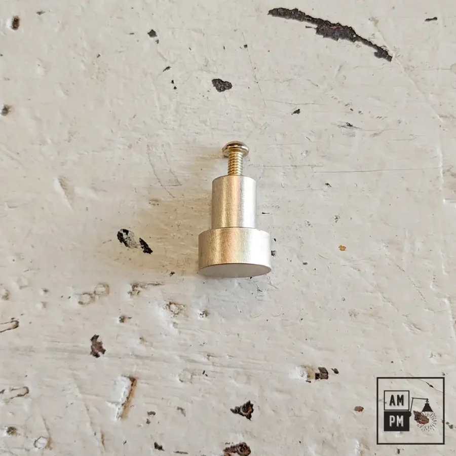 Mid-century-minimalist-kitchen-cabinet-small-knob-Brushed-Brass