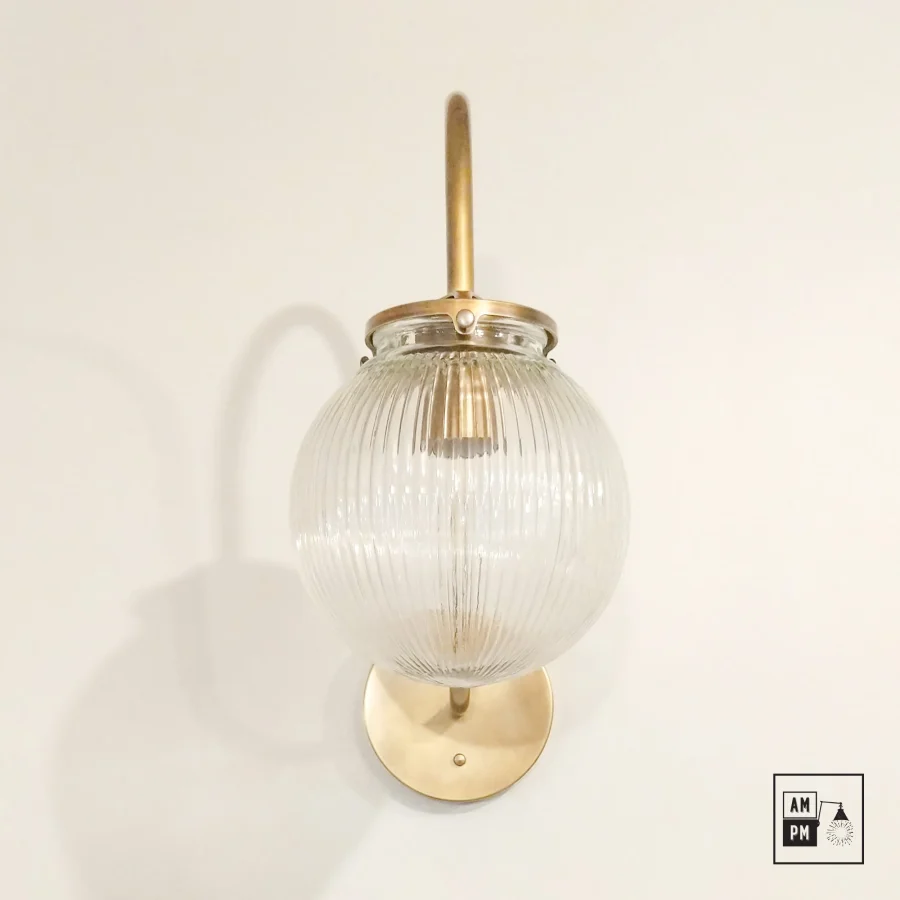 Mid-century-gooseneck-wall-lamp-Prisma-A5K074-Antique-Brass-2